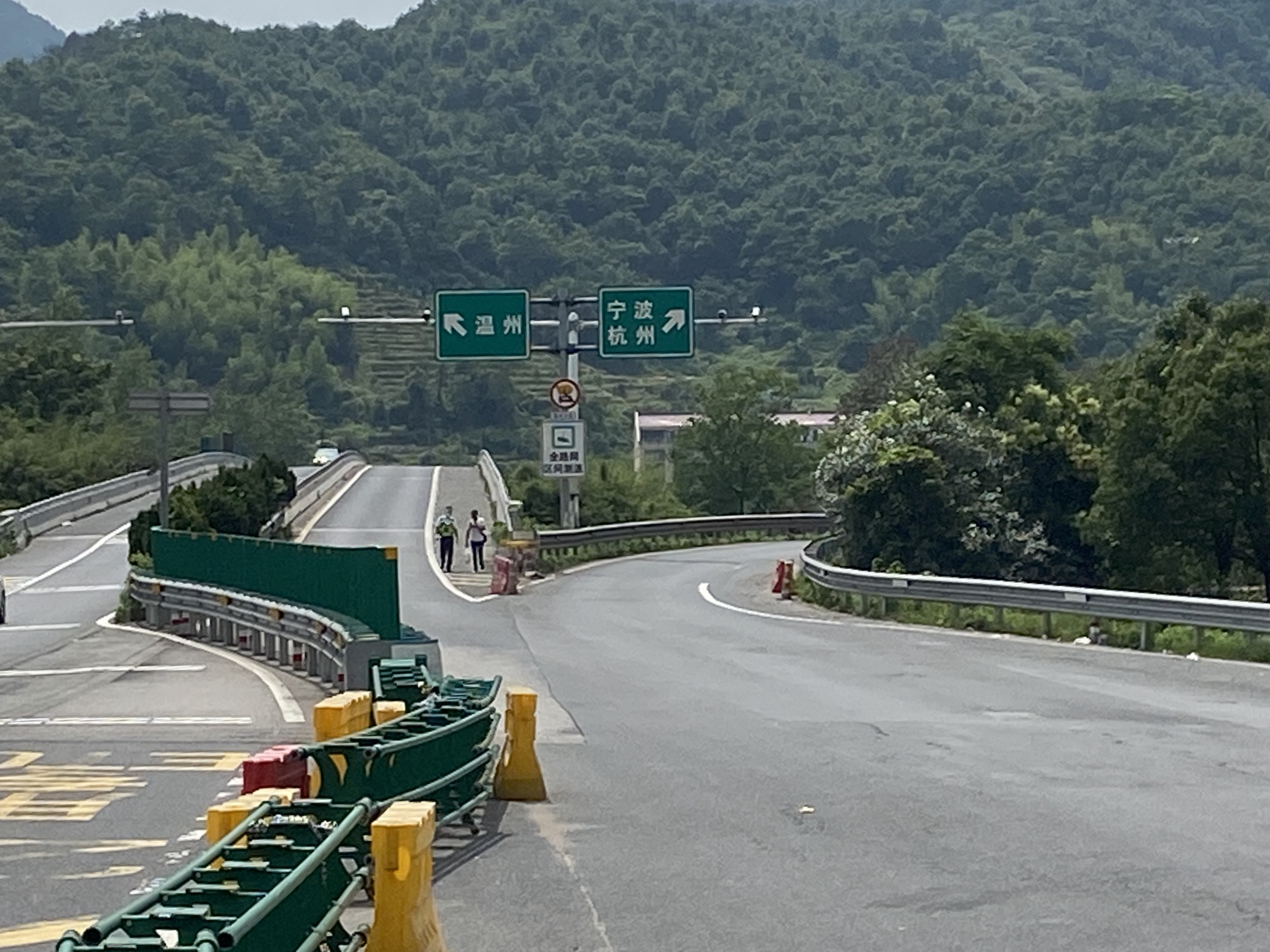 1654848999411913.jpg f637daf4e164b9b4def881f74c3f5d6.jpg